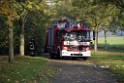 Feuer 1 brannten 3 Lauben Koeln Fuehlingen Kriegerhofstr P100
